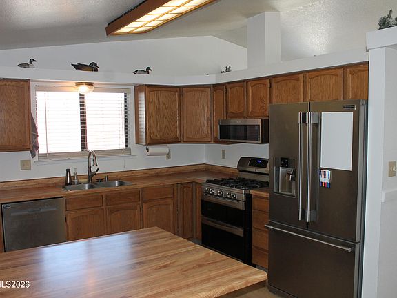 5th image of 11000 Bighorn Dr