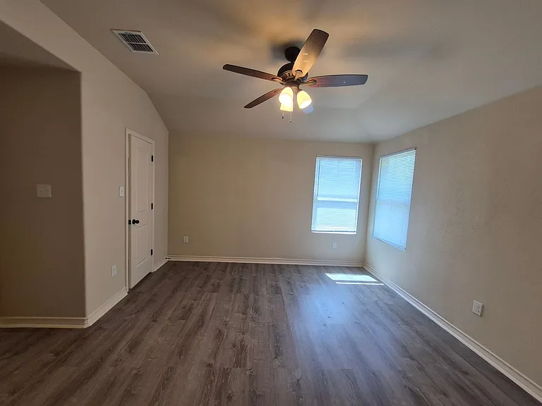 6611 Mia Way #101 — Photo 20