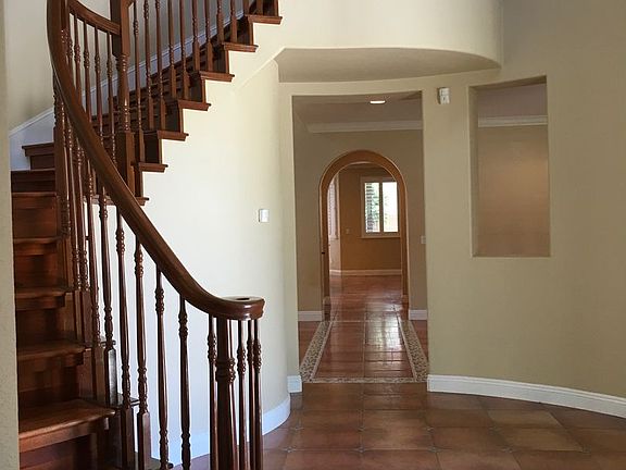 2nd image of 6704 Salvaterra Cir