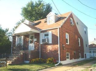 86 Spring St, Woodbridge, NJ 07095