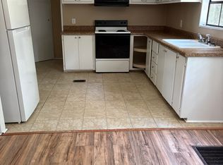 64 Pine Lake Rd, Thomasville, GA 31757