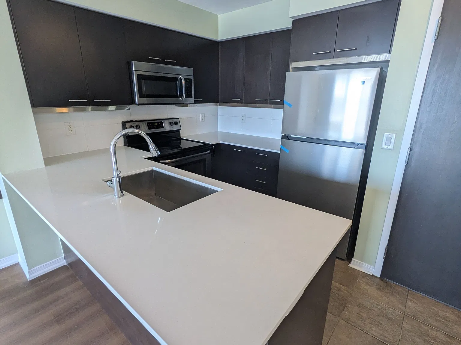 2 bed, $2,800 — Photo 4