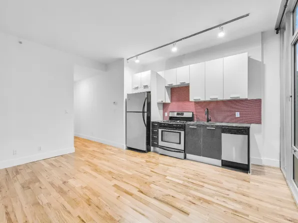 185 South 4th Street image 1 of 10