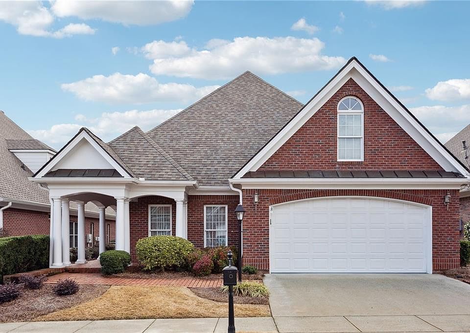 1st image of 1724 Glenwood Way