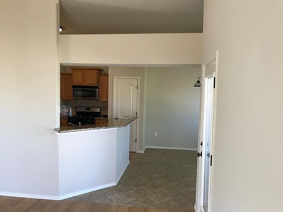 4th image of 3817 Ascencion Cir