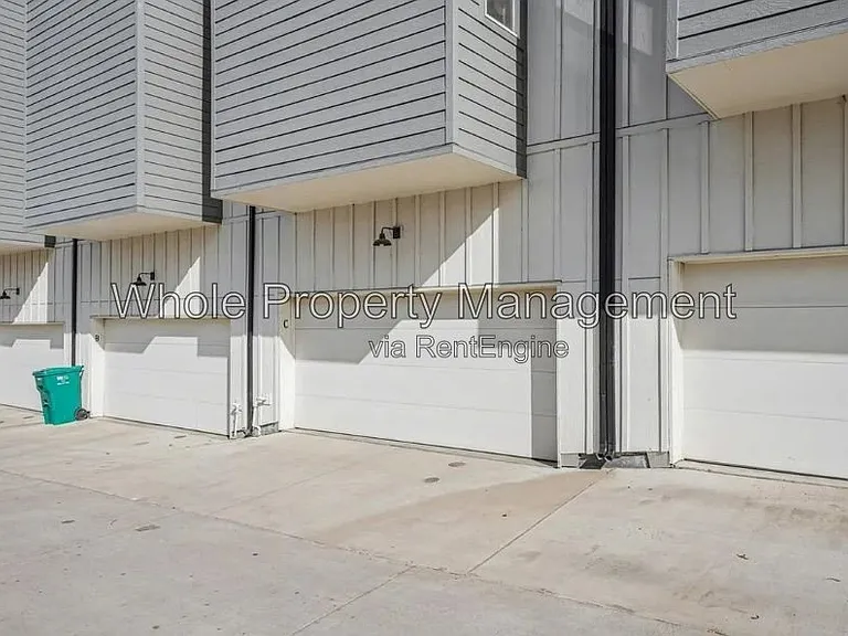 3511 S Marion St #C — Photo 19