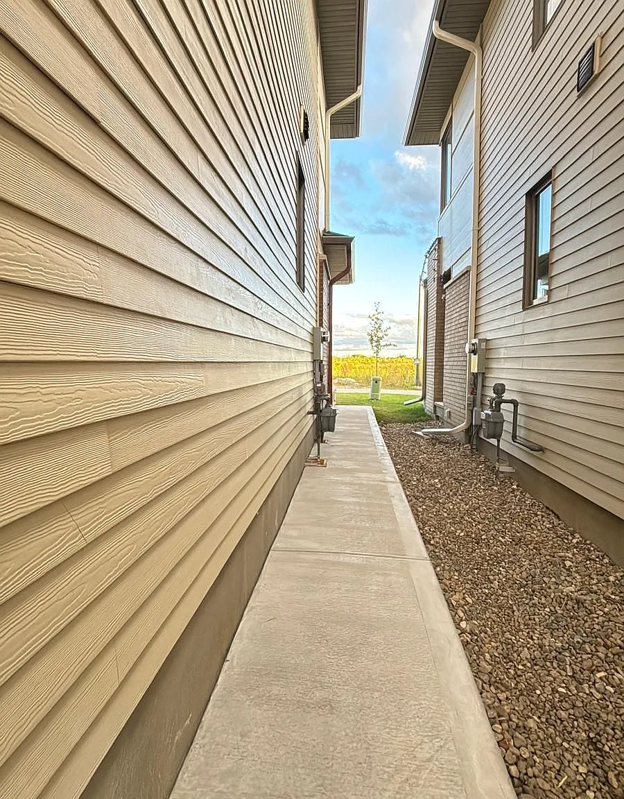 2 bed, $2,200 — Photo 4