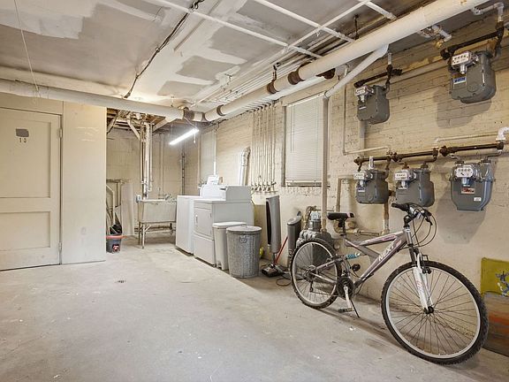 2nd image of 3636 Grand Blvd APT 3N