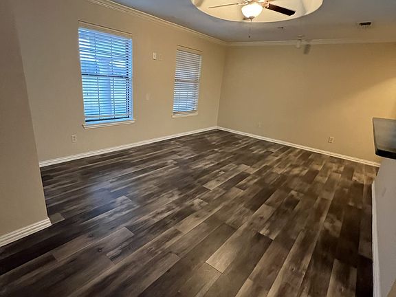 5th image of 801 W Russell Ave APT 200