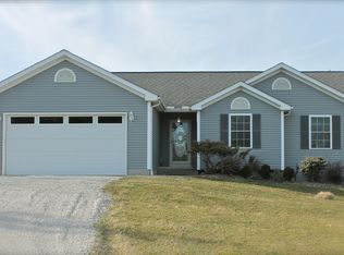 9928 Wooster Pike, Seville, OH 44273