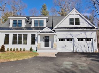 370 Center St #B, South Easton, MA 02375