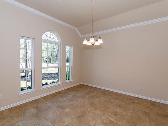 2nd image of 278 Holly Dr
