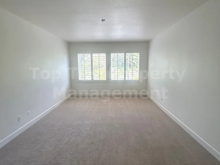 3892 Stoneridge Rd — Photo 18