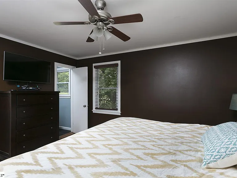 104 Mimosa Dr — Photo 11