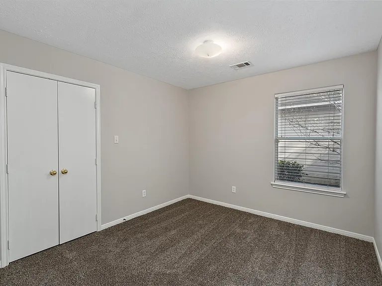 16302 Many Trees Ln — Photo 22