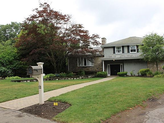 2nd image of 12 Rosewood Dr