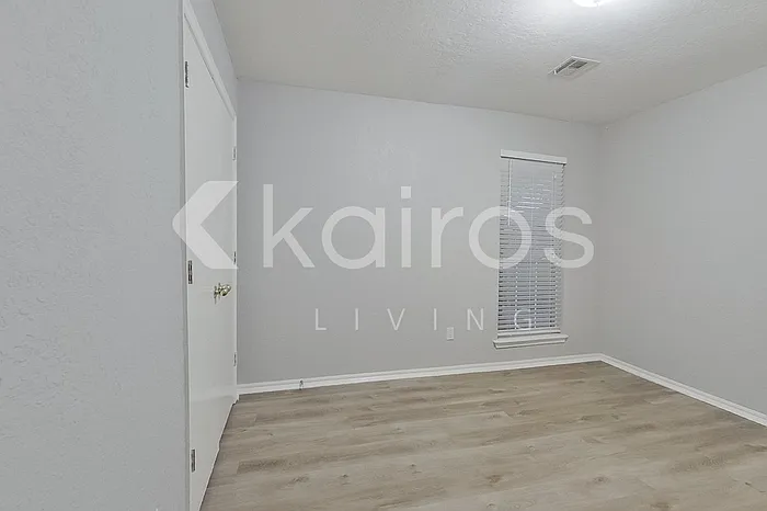 408 Coalbrook Dr — Photo 10