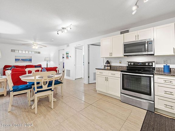 5th image of 303 Audubon Dr Unit 102