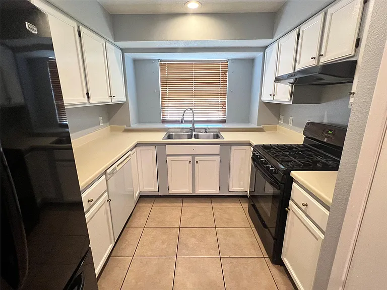 11730 Alamo Dr — Photo 7