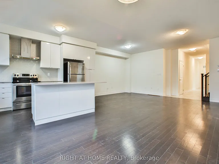 25 Hubbell Rd #UPPER — Photo 11
