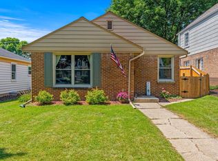 2967 N 90th St, Milwaukee, WI 53222