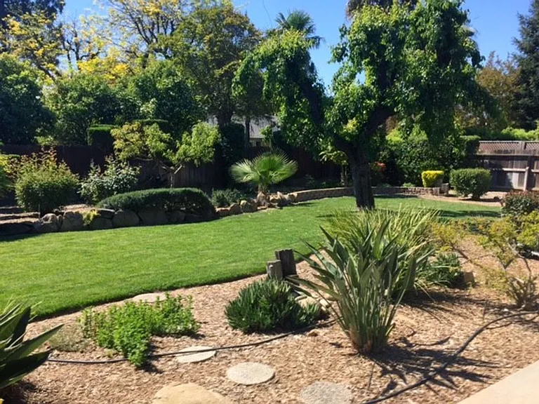 1657 W Ellery Way — Photo 16