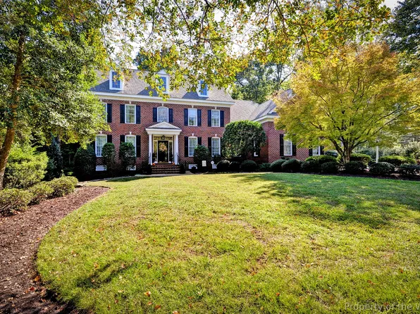 216 Holly Hills Dr, Williamsburg, VA 23185