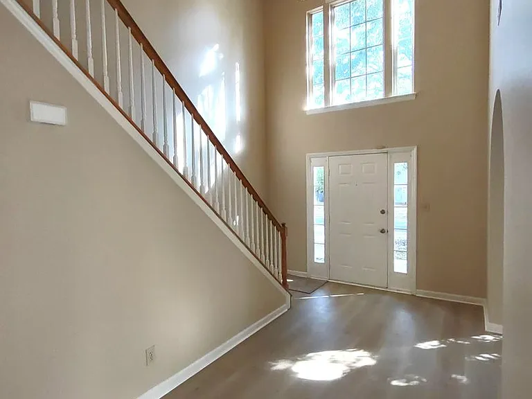 1111 Land Grant Rd — Photo 15