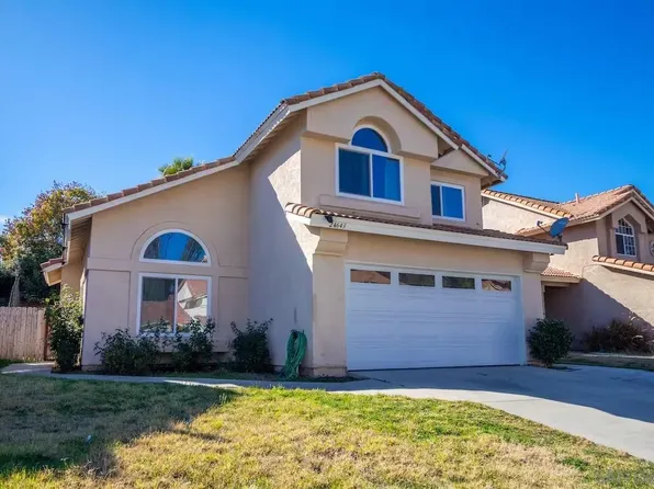 24643 Leafwood Dr, Murrieta, CA 92562