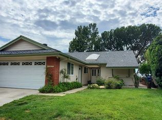 11015 Irma Ave, Tujunga, CA 91042