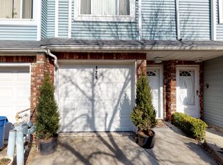 125 Pembrook Loop, Staten Island, NY 10309