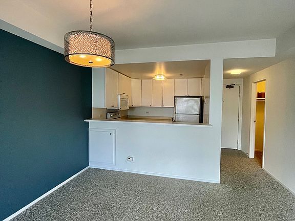 5th image of 601 Van Ness Ave APT 550