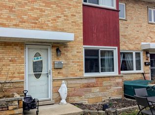 160 E Northwest Hwy, Des Plaines, IL 60016