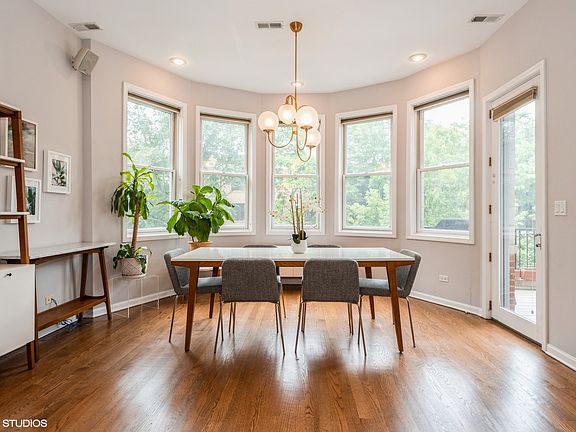 2nd image of 2026 W Pierce Ave #6