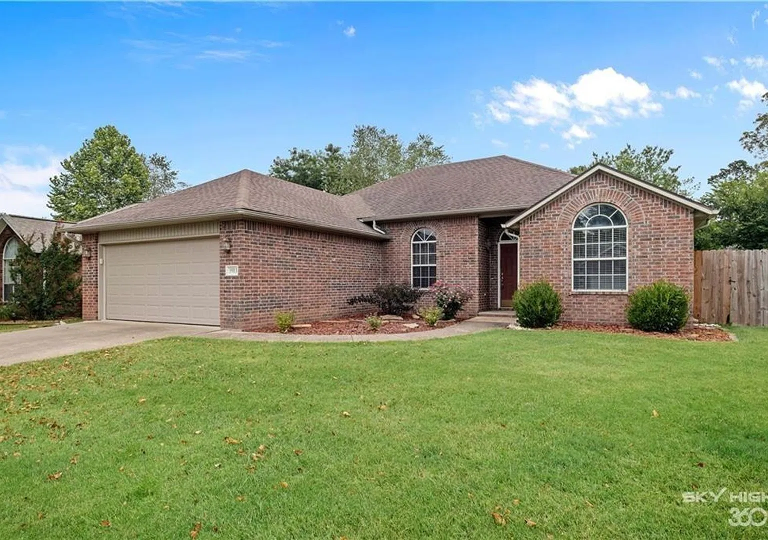Spacious Split Floorplan with a Private Backyard in an Unbeatable Location! — Photo 1