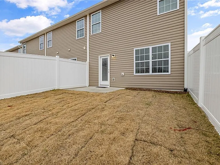 1115 Evelynnview Ln — Photo 20