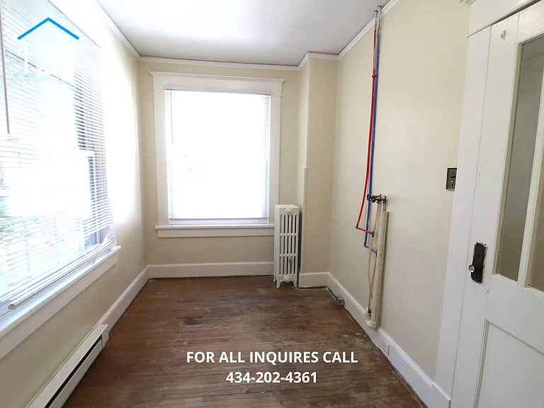 211 Saint Augustine St #UPPER — Photo 6