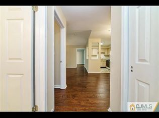 834 Waterford Dr UNIT 834, Edison, NJ 08817