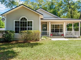 441 S Blue Lake Ave, Deland, FL 32724