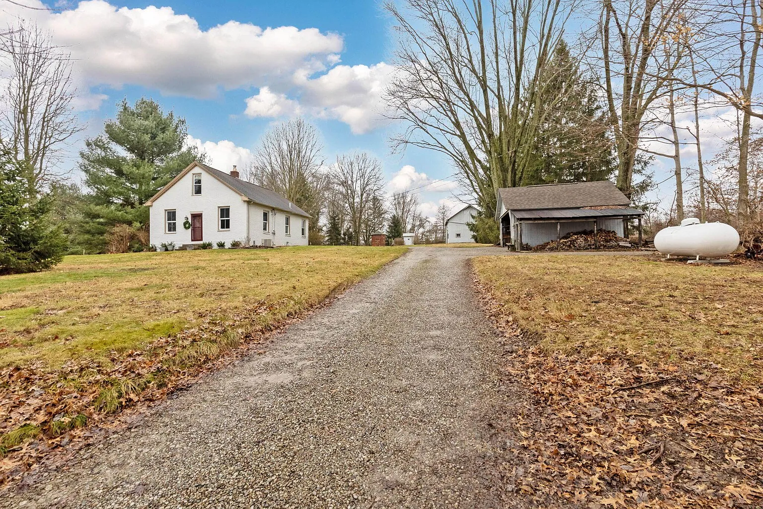 417 N Galena Rd photo 1