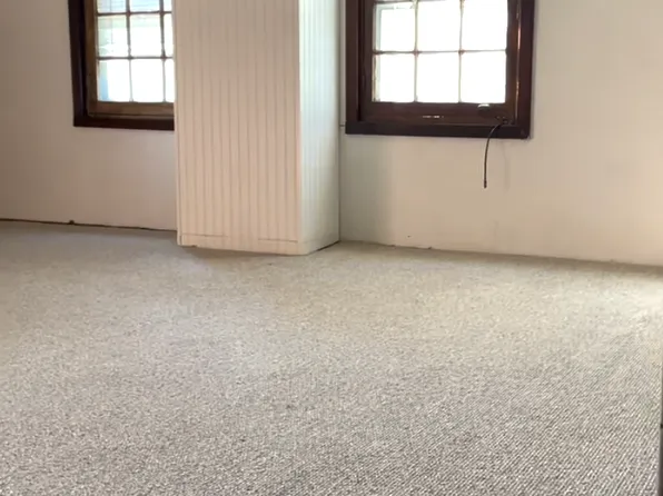 25 W Central Ave #B, Paoli, PA 19301