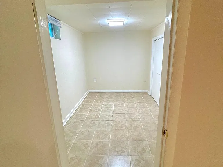 12216 Charles Rd — Photo 16
