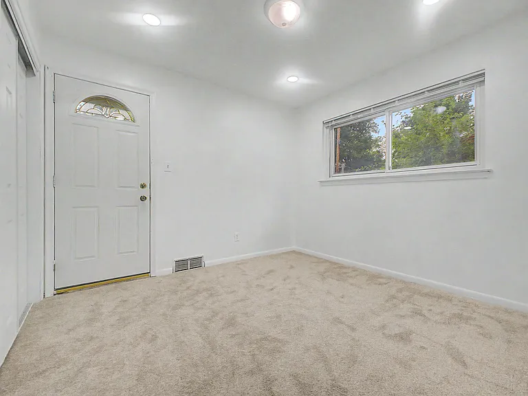 8108 Whitefield St — Photo 24