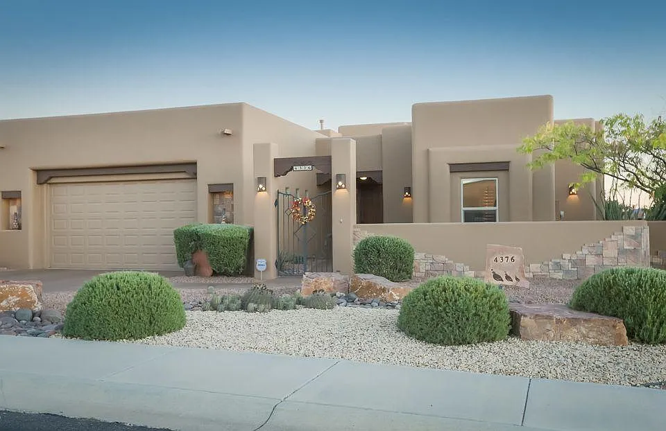 4376 Chimayo Dr