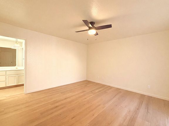 5th image of 5420 N Forkner Ave Unit 114