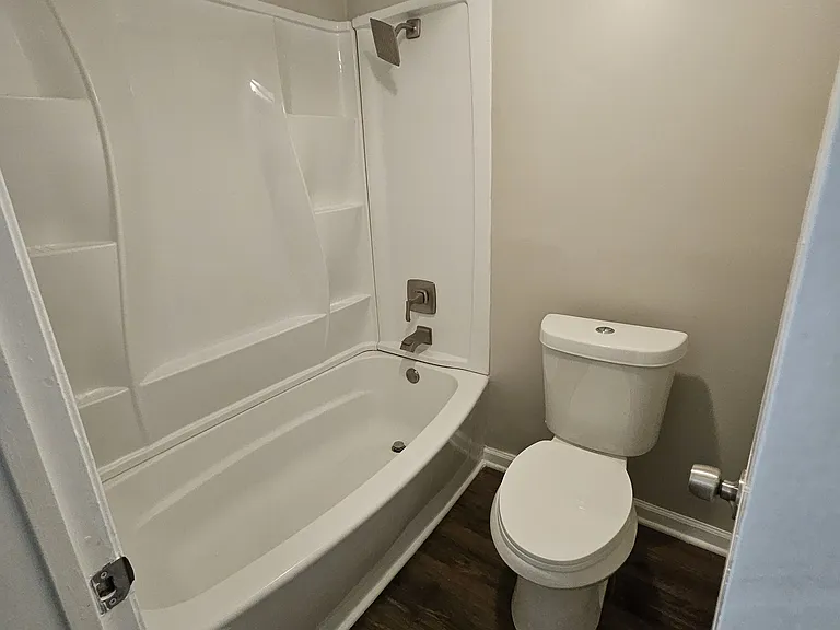 1202 Patton Creek Ln — Photo 16
