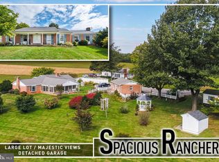 1868 Snydersburg Rd, Westminster, MD 21157