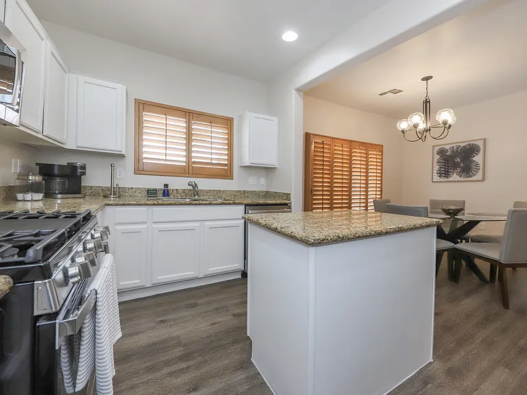 1680 W Homecoming Way — Photo 34