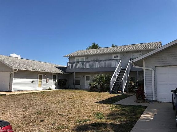 2nd image of 128 SE 12th Ter APT 3