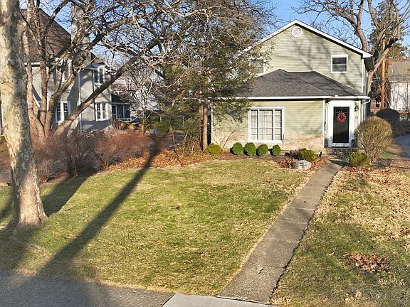 4th image of 52 N Ardmore Rd